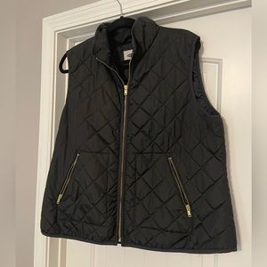 Black Old Navy vest XL